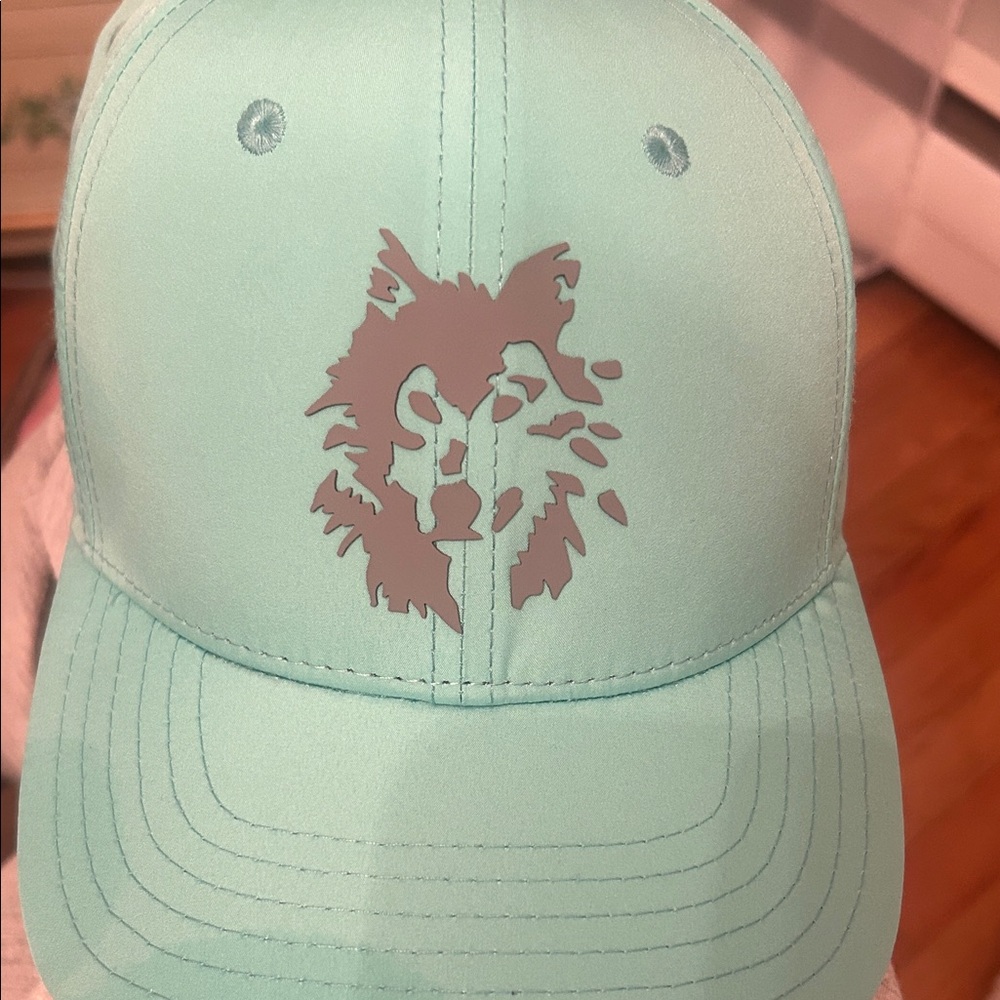 Stylish Mint Green Golf Hat with Wolf Graphic